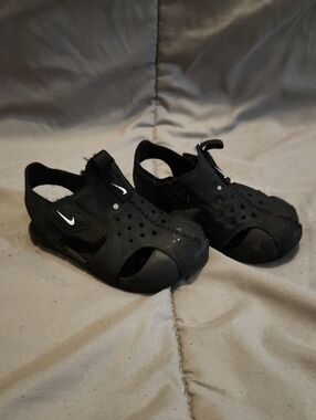 Nike Kids Black Sunray Sandals